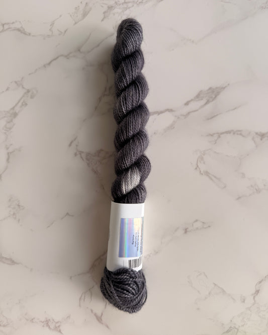 ōSHen Lab 20g Mini Skeins
