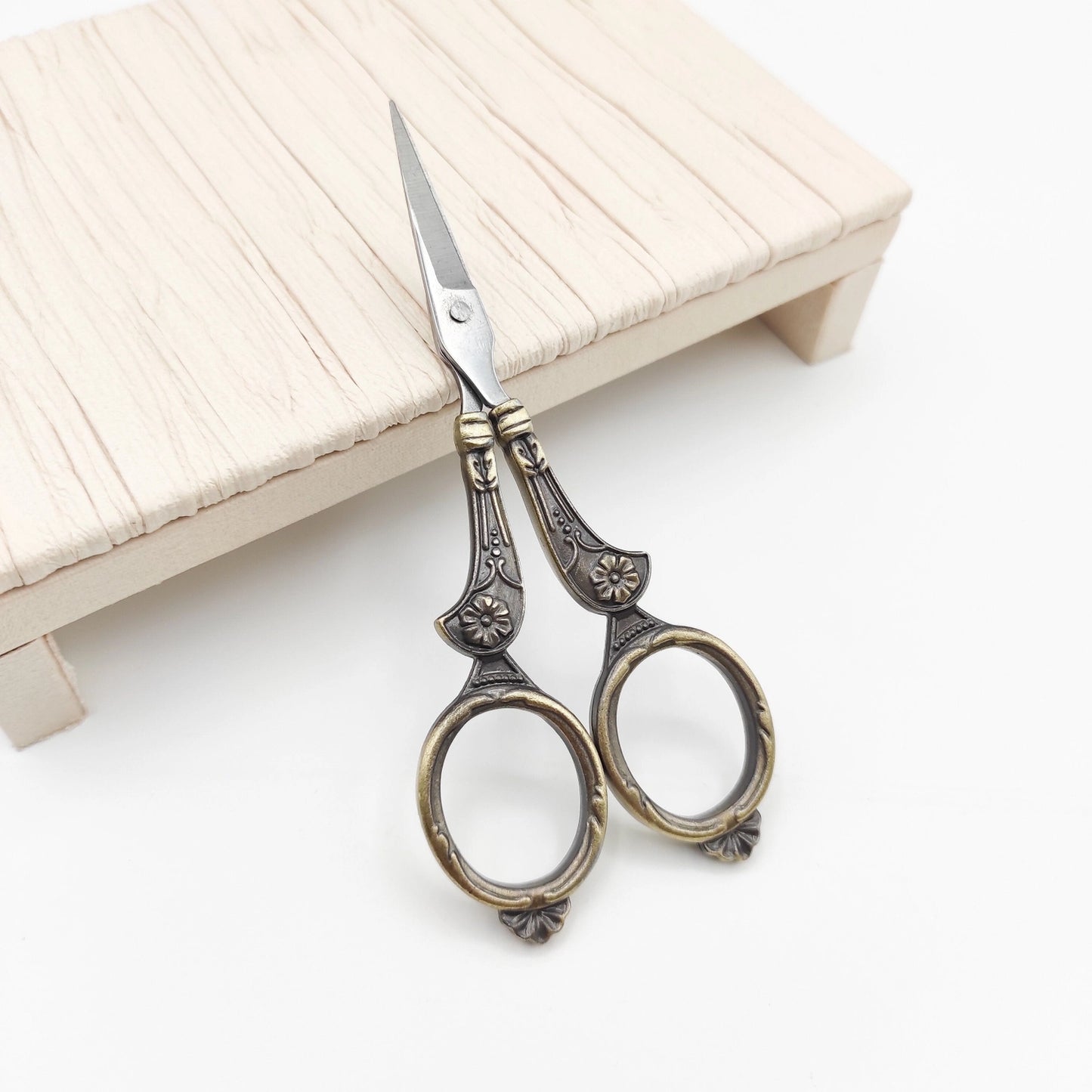 Scissors