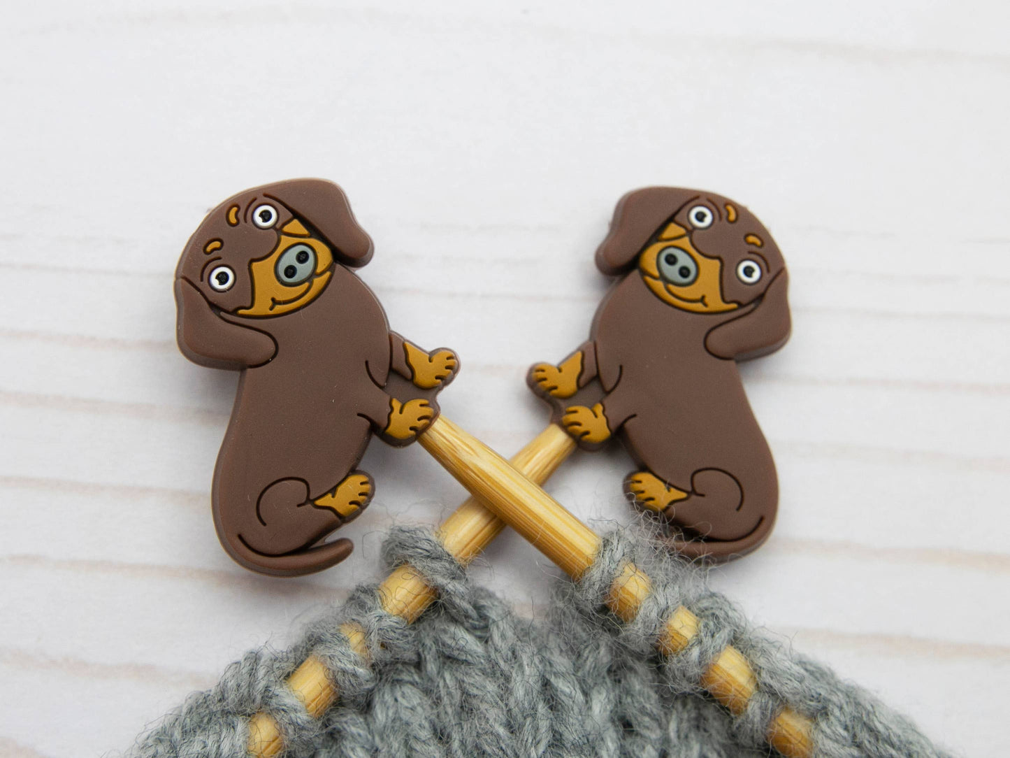 Brown Dachshund Stopper